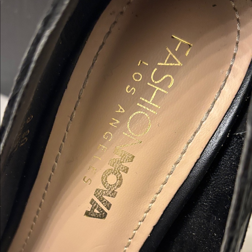 Fashion Nova Black Textured Heels - Picture 4 of 5